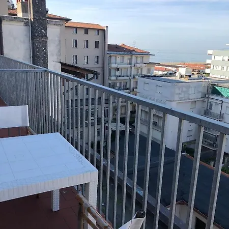 Lukas Vegetarian & Vegan Viareggio
