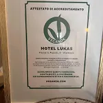 Lukas Vegetarian & Vegan Hotel Viareggio