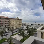 Hotel Lukas Vegetarian & Vegan Viareggio
