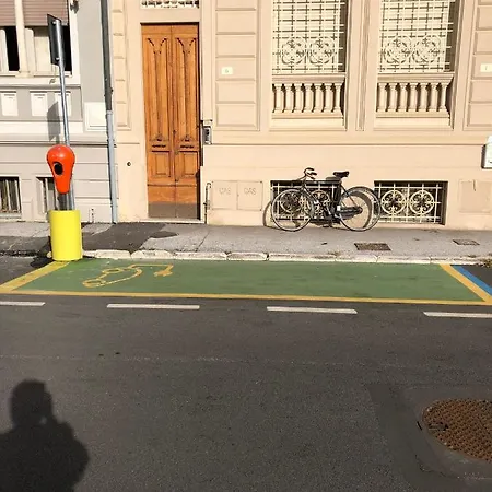 Отель Lukas Vegetarian & Vegan 3*