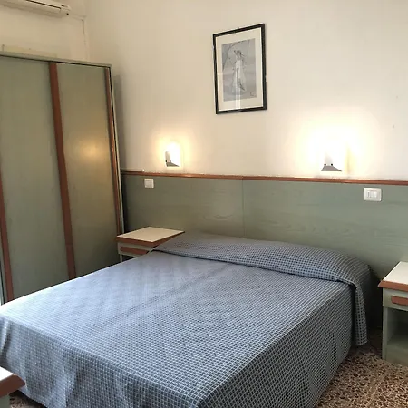 Hotel Lukas 3*