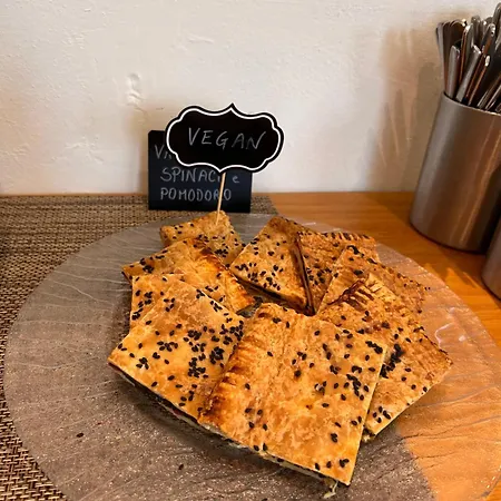 Lukas Vegetarian & Vegan 3* Виареджо