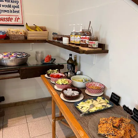 Отель Lukas Vegetarian & Vegan