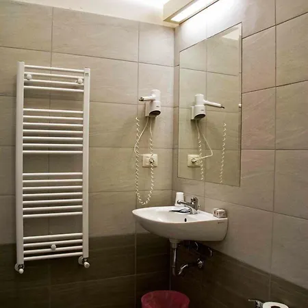 Lukas Vegetarian & Vegan Hotel Viareggio