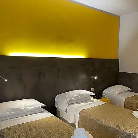 Lukas Vegetarian & Vegan Hotel Viareggio