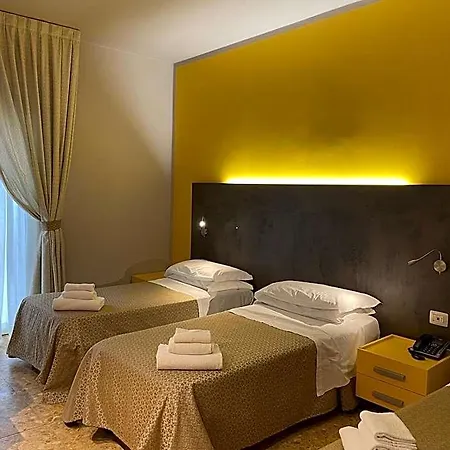 Lukas Vegetarian & Vegan 3* Viareggio
