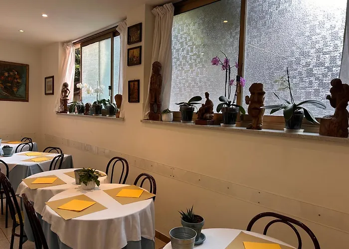 Otel Lukas Vegetarian & Vegan Viareggio