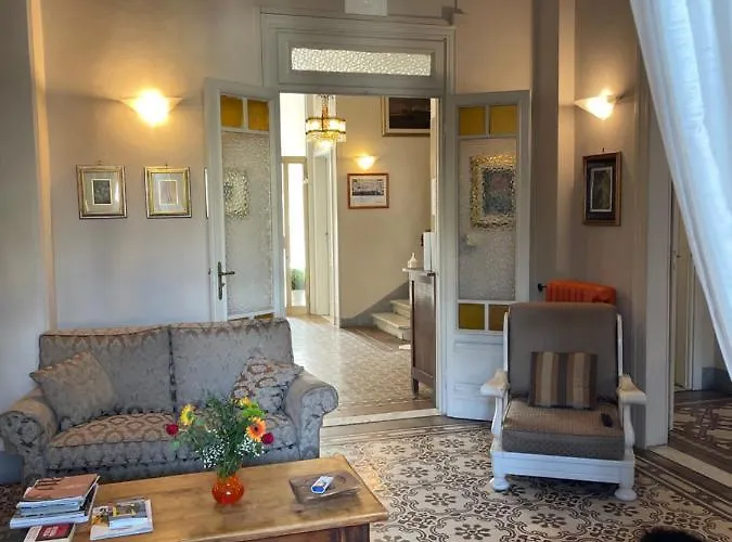 Lukas Vegetarian & Vegan 3* Viareggio