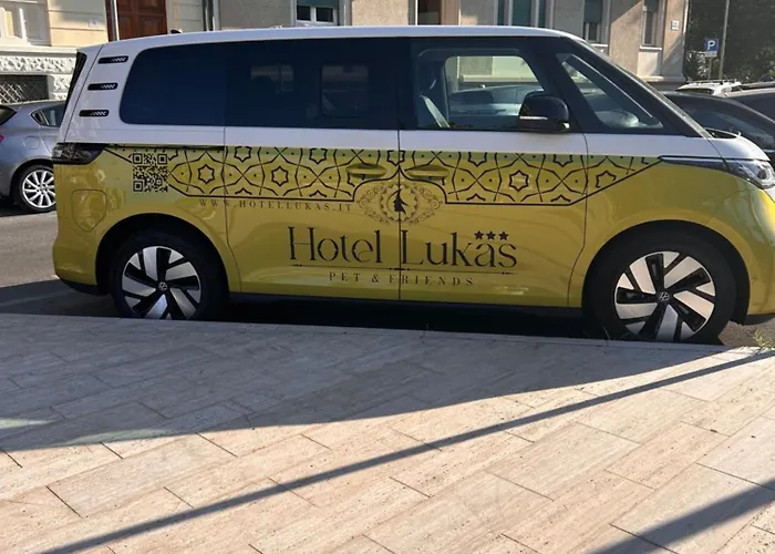 Lukas Vegetarian & Vegan Hotel
