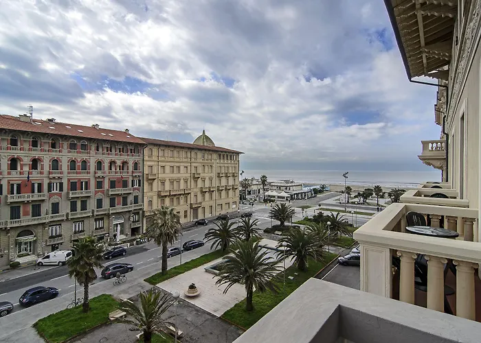 Hotel Lukas Vegetarian & Vegan Viareggio